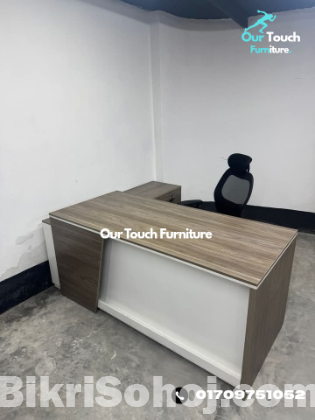 Boss Table